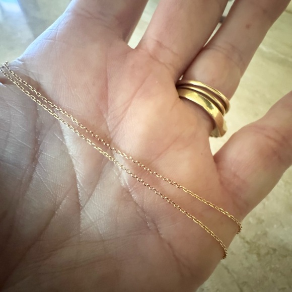 Mejuri Dainty 14k Yellow Gold 18” Adjustable Chain - Picture 2 of 6